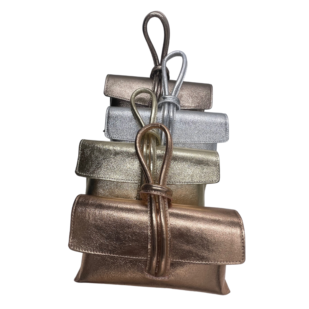 Borsa con nodo in vera pelle laminata