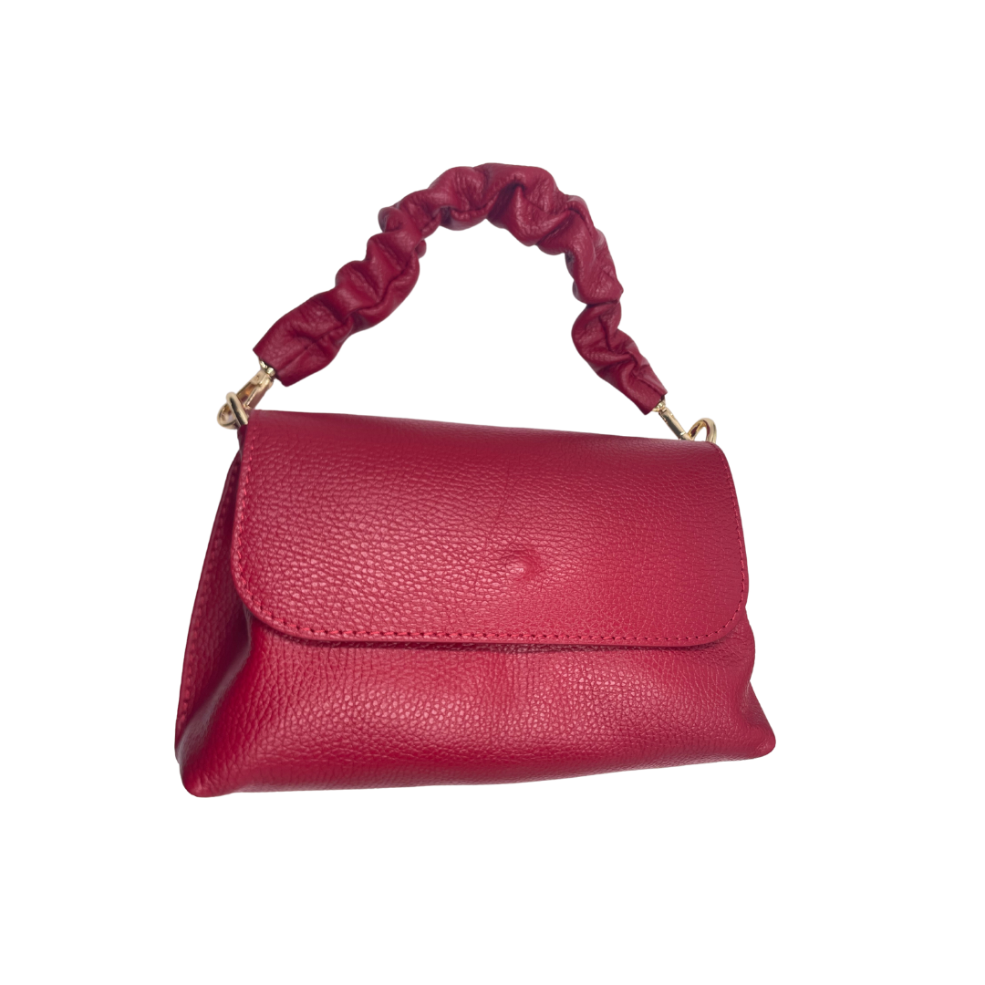 Borsa in pelle con pattina e manico plissettato