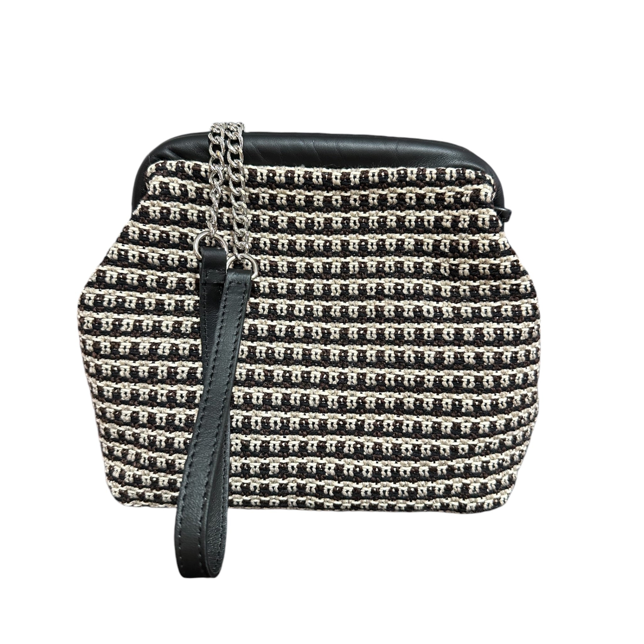 Pochette in tessuto uncinetto