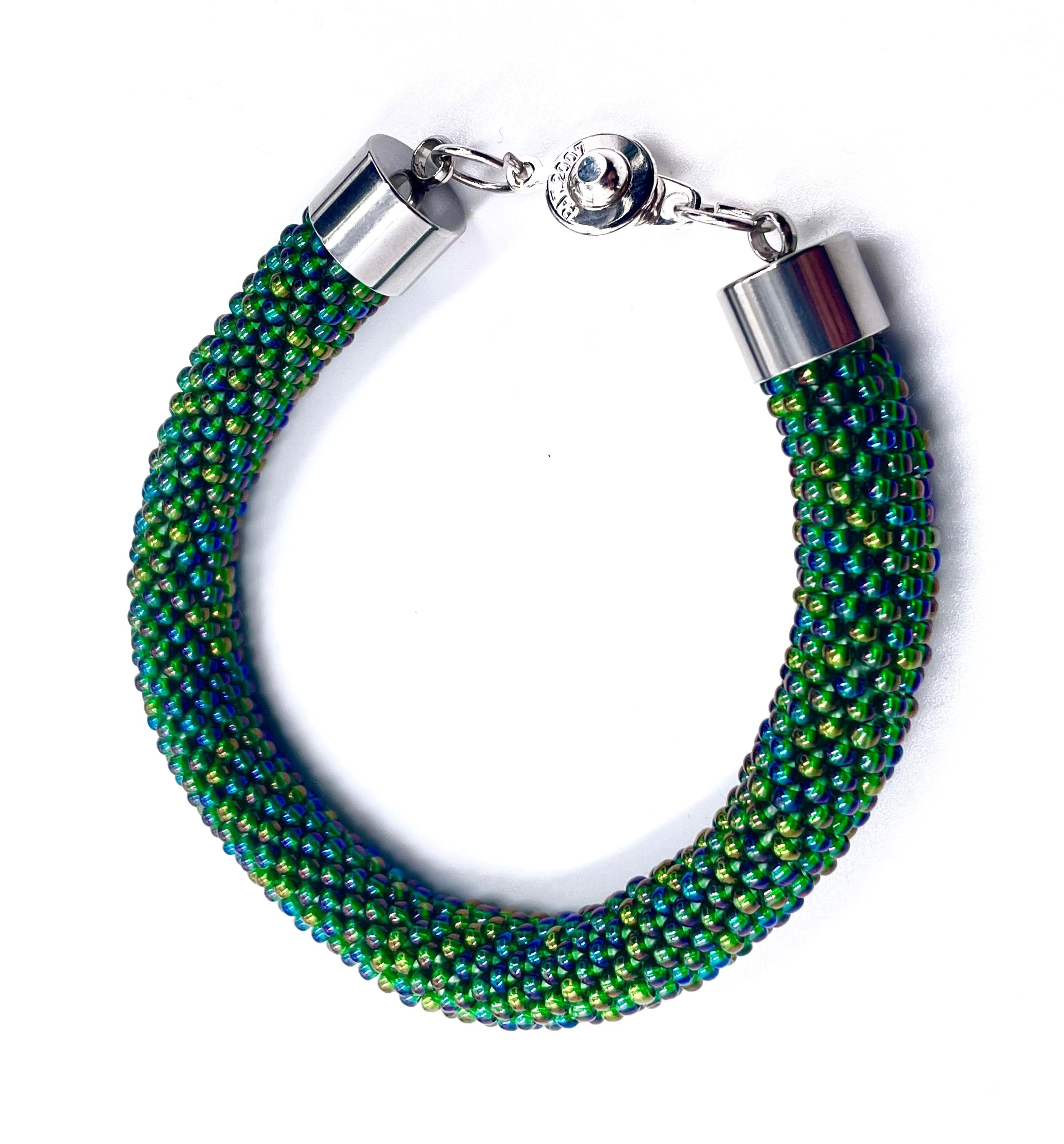 Bracciale da donna all’uncinetto